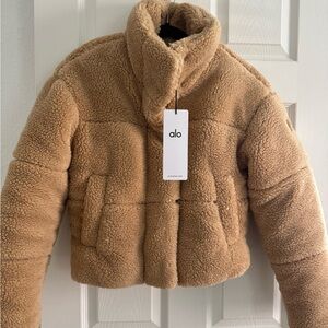 ALO Yoga camel Sherpa Jacket